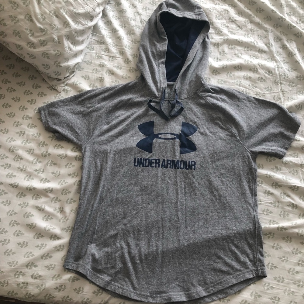 UA Shirt with Hoodie
